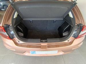 Suzuki Baleno 1.5 GL auto - Image 13