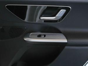 Mercedes-Benz EQE SUV EQE350 4Matic SUV - Image 15