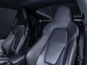 Porsche 911 Carrera S coupe - Image 12