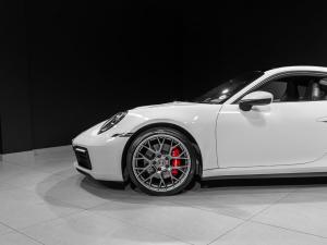 Porsche 911 Carrera S coupe - Image 4