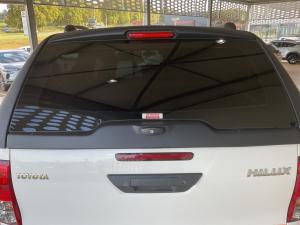 Toyota Hilux 2.4GD-6 double cab Raider manual - Image 19