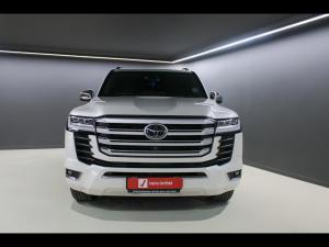 Toyota Land Cruiser 300 3.3D ZX - Image 4