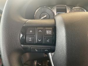 Toyota Hilux 2.4GD-6 single cab Raider manual - Image 9