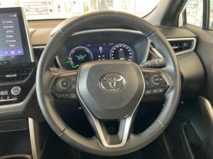 Toyota Corolla Cross 1.8 HEV XR - Image 8