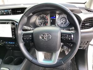 Toyota Hilux 2.8GD-6 double cab Raider auto - Image 8