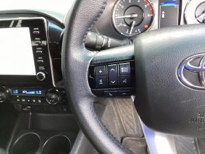 Toyota Hilux 2.8GD-6 double cab Raider auto - Image 9