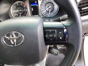 Toyota Hilux 2.8GD-6 double cab Raider auto - Image 10