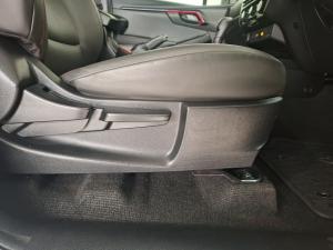 Isuzu D-Max 1.9TD double cab LS X-Rider auto - Image 17