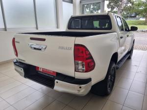 Toyota Hilux 2.4GD-6 double cab Raider manual - Image 2