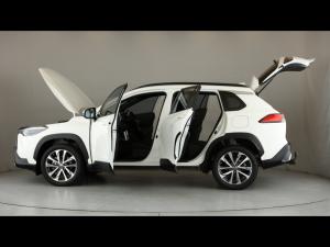 Toyota Corolla Cross 1.8 XR - Image 26