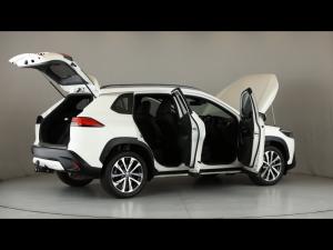 Toyota Corolla Cross 1.8 XR - Image 31