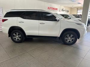 Toyota Fortuner 2.4GD-6 auto - Image 3