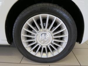 Volkswagen Move UP! 1.0 5-Door - Image 17
