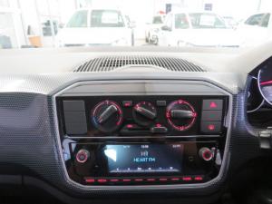 Volkswagen Move UP! 1.0 5-Door - Image 9
