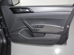 Volkswagen Polo 1.0 TSI Life - Image 15