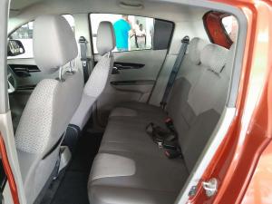 Mahindra KUV 100 1.2 K6+ - Image 12