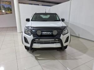 Isuzu D-Max 250 double cab 4x4 Hi-Ride - Image 7