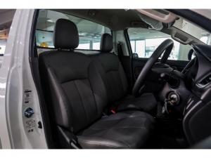 Mitsubishi Triton 2.4DI-D single cab GL - Image 10