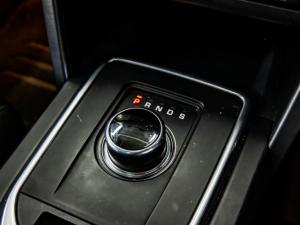 Land Rover Discovery Sport HSE TD4 - Image 12