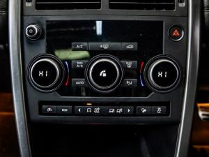 Land Rover Discovery Sport HSE TD4 - Image 17