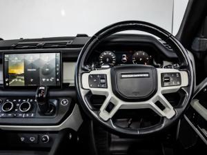 Land Rover Defender 110 D300 X-Dynamic HSE - Image 15