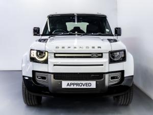 Land Rover Defender 110 D300 X-Dynamic HSE - Image 5