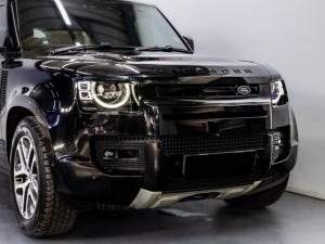 Land Rover Defender 110 D300 X - Image 3