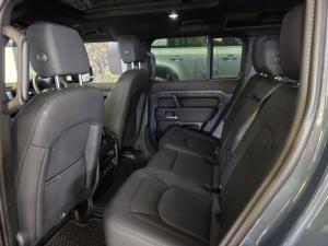 Land Rover Defender 110 D250 X-Dynamic SE - Image 8