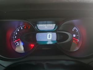 Renault Captur 66kW turbo Blaze - Image 11