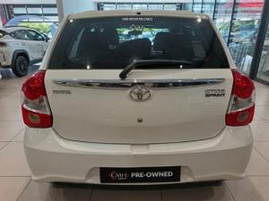 Toyota Etios hatch 1.5 Sprint - Image 4