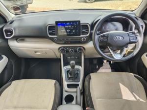 Hyundai Venue 1.2 Premium - Image 7