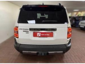 Toyota Land Cruiser Prado 2.8GD VX-R - Image 4