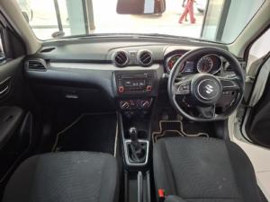 Suzuki Swift 1.2 GL manual - Image 11