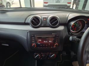 Suzuki Swift 1.2 GL manual - Image 12