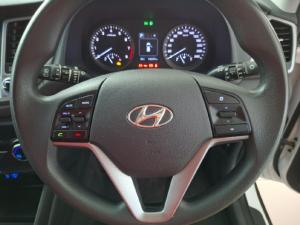 Hyundai Tucson 2.0 Premium auto - Image 19