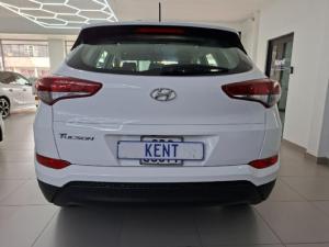 Hyundai Tucson 2.0 Premium auto - Image 4