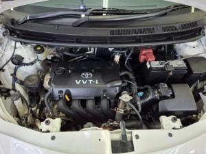 Toyota Yaris 1.3 sedan T3 - Image 16