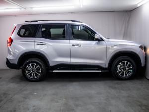 Mahindra Scorpio-N 2.2D Z4 - Image 13