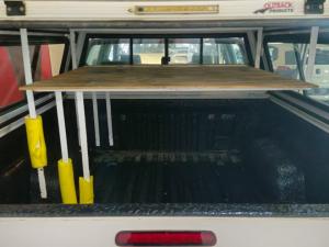 Toyota Hilux 4.0 V6 double cab Raider Dakar edition - Image 14