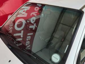 Toyota Hilux 4.0 V6 double cab Raider Dakar edition - Image 15