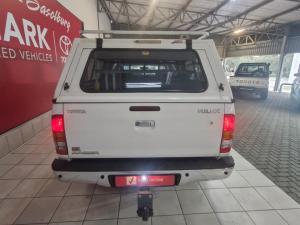Toyota Hilux 4.0 V6 double cab Raider Dakar edition - Image 6