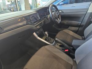 Volkswagen Polo hatch 1.0TSI Life auto - Image 7