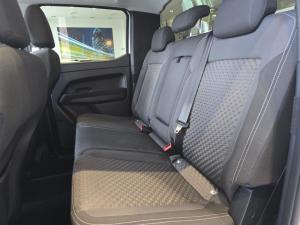 Volkswagen Amarok 2.0TDI double cab Life auto - Image 13