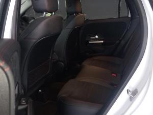 Mercedes-Benz GLA GLA200d Progressive - Image 15