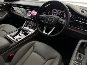 Audi Q8 55TFSI quattro - Image 7