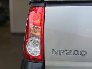 Nissan NP200 1.6i safety pack (aircon) - Image 23