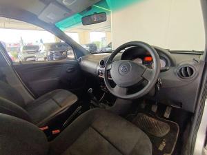 Nissan NP200 1.6i safety pack (aircon) - Image 30