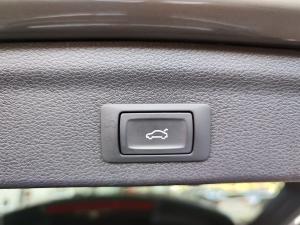 Audi Q3 40TFSI quattro S line - Image 7