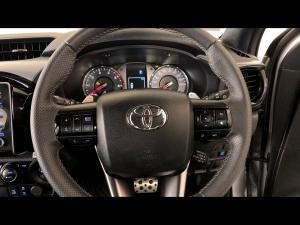 Toyota Hilux 2.8GD-6 double cab 4x4 GR-Sport - Image 8