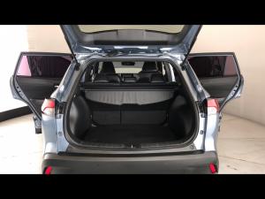 Toyota Corolla Cross 1.8 XR - Image 13